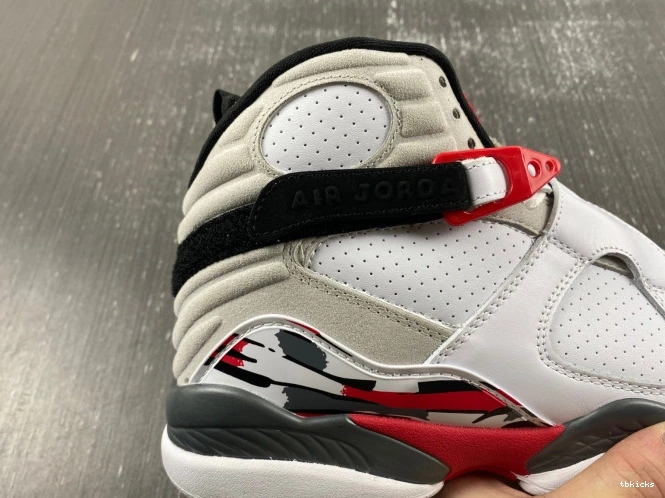 Rep TBK Bugs 305381-103 Air Jordan 8 Bunny Retro (2013) 0822